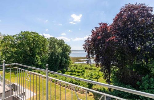 Muritz Apartamento | SeeSuite mit Seeblick am Kölpinsee