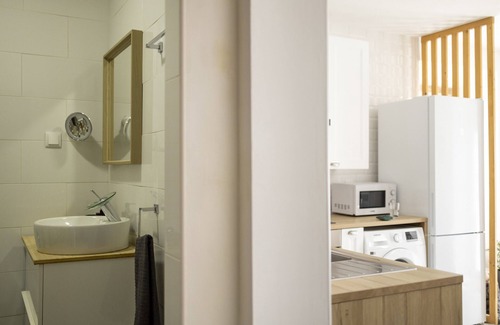 Arrentela Apartamento | Apartamento junto al río en la bahía de Seixal. 4pax. Bicicletas disponibles.