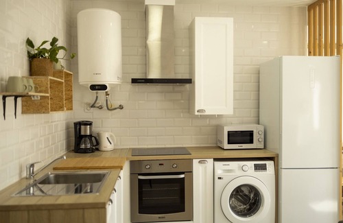 Arrentela Apartamento | Apartamento junto al río en la bahía de Seixal. 4pax. Bicicletas disponibles.