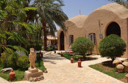 Luxor Casa | Sekhmet Retreat Centre
