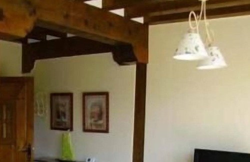 Acereda Cabaña | Casa rural (alquiler íntegro) Leyendas del Bosque para 7 personas