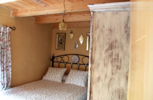 Pollos Cabaña | Casa rural (alquiler íntegro) Las Rosas para 6 a 8 personas