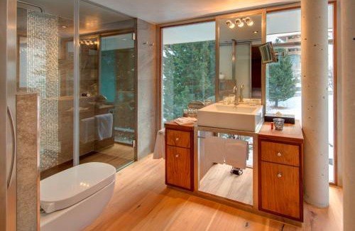 Zermatt Hotel | Self Check-In Chalet Rooms
