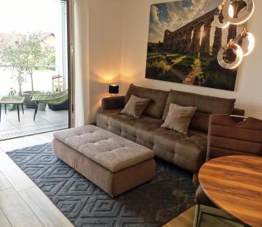 Niedernberg Apartamento | Self Check-in-Kostenfreier Parkplatz-Ruhig&Modern-Balkon