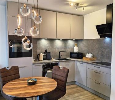 Niedernberg Apartamento | Self Check-in-Kostenfreier Parkplatz-Ruhig&Modern-Balkon