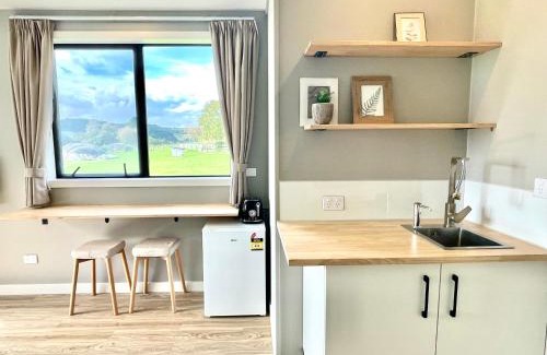 Te Miro Casa | Self check-in studio with bathroom