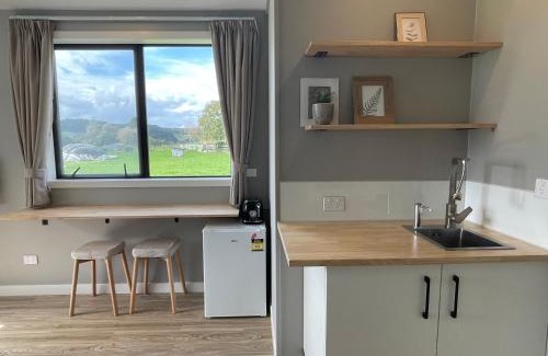 Te Miro Casa | Self check-in studio with bathroom