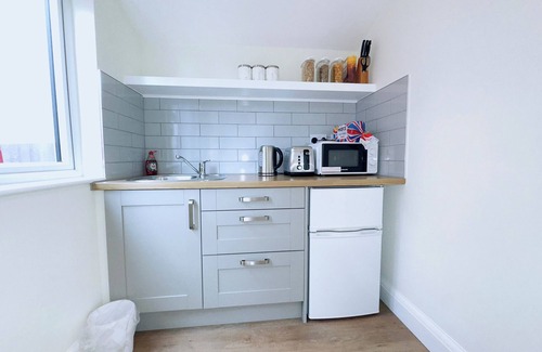 Sutton West Apartamento | Self-contained Suite inside the House