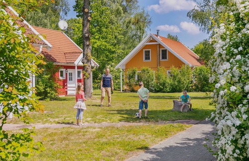 Muritz Apartamento | Casa adosada cigüeña, 6 personas, 80 m², GS, chimenea (1) - Feriendorf Müritzufer