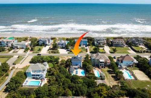Whalehead Beach Casa | Semi-Oceanfront with Heated Pool Cabana Ocean Views