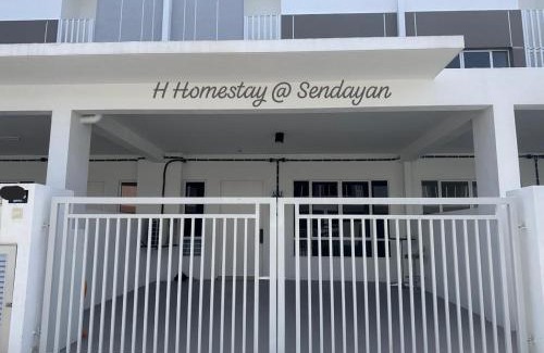 Bandar Sri Sendayan Casa | SENDAYAN H HomestayMuslimsahaja