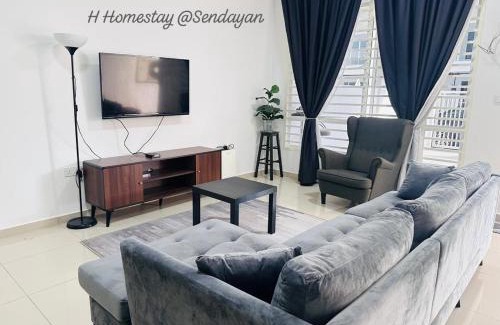 Bandar Sri Sendayan Casa | SENDAYAN H HomestayMuslimsahaja