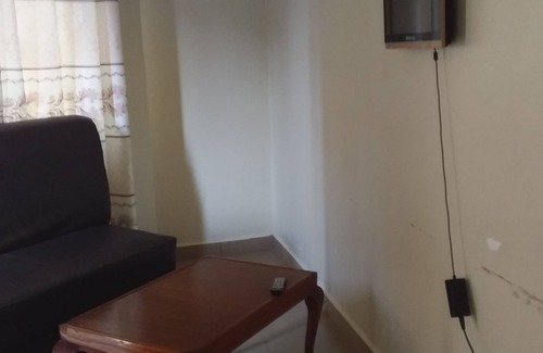 Kabwohe Hotel | Senevin Gardens Hotel