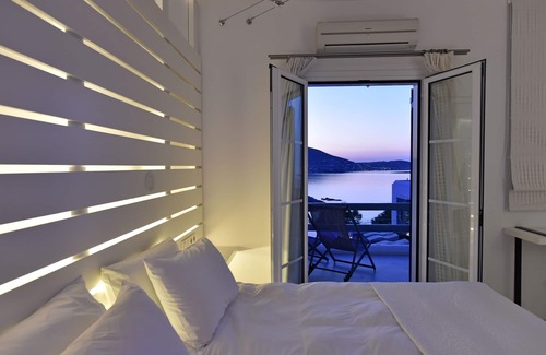 Naousa Casa | Senia Hotel