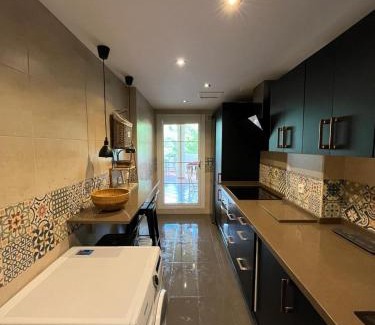 Nueva Andalucia Apartamento | Senorio de Aloha duplex apartment