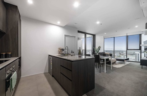 Belconnen Apartamento | Sensational City and Lake View Delight - Belconnen