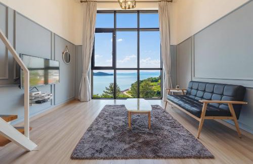 Yeosu Casa | Seollem Onsu Swimmingpool Pension