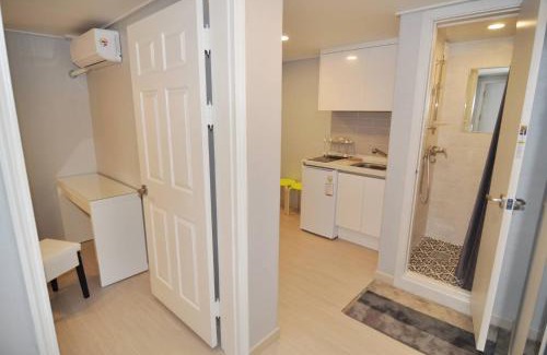 Banpo-dong Apartamento | Seorae Village 서래마을 2 beds