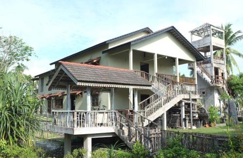 Kampung Penyagu Casa | Sepat Village House