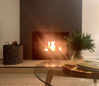 Seppeltsfield Casa | Seppeltsfield Vineyard Retreat - 3 Bedroom Holiday Home