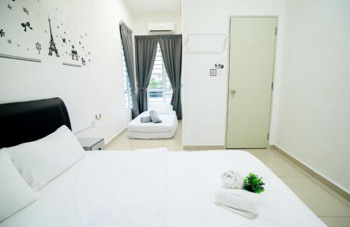 Bandar Sri Sendayan Casa | Seremban Spacious Sweet Home 15-19paxs