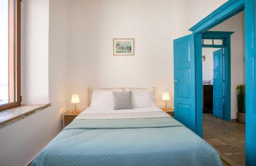 Symi Casa | Serena Traditional Suite
