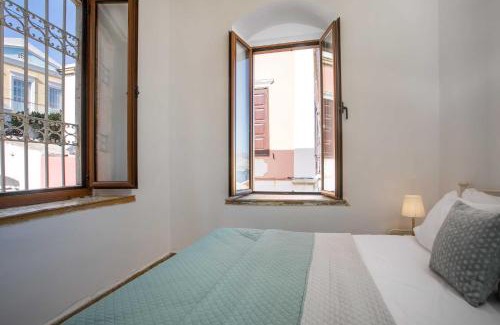 Symi Casa | Serena Traditional Suite