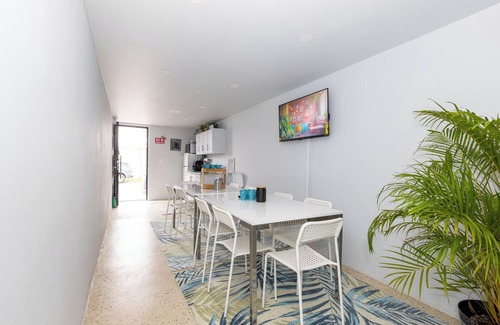 Carolina Villa | Serena Villa Unique Cozy Private Suite 1