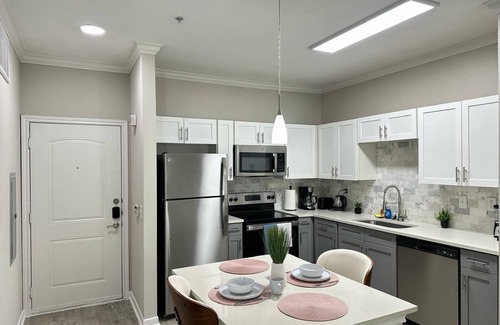 Alden Bridge Apartamento | Serene 1BR Magnolia Retreat Relax & Explore