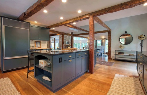 Egremont Casa | Serene 5-BR Retreat 9-Min to Catamount