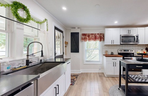 Whittier Casa | Serene Creekfront House Escape: Relax, Fish, and Unwind