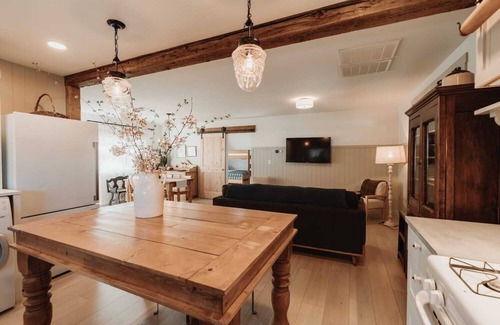 Ashland Casa | Serene Family, Cottage-minutes to Downtown