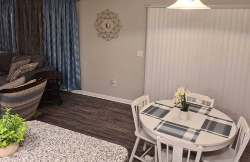 Allen Casa | Serene home in natural location and mins from MD beach!