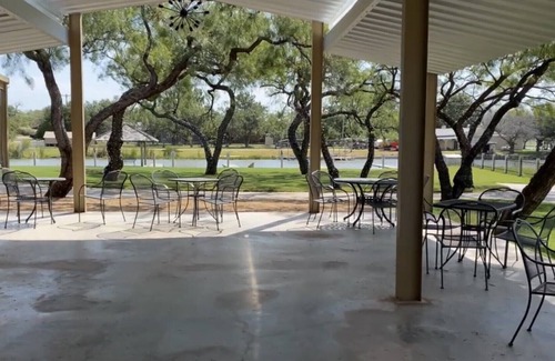 San Angelo Casa | Serene Lake Lodge w/ all of the amenities your family could want! All Inclusive!
