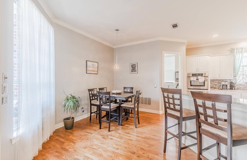 Coppell Casa | Serene luxury / 10 min to DFW, Great for Families