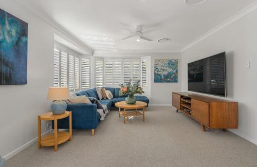 Culburra Beach Casa | Serene Pet Friendly with Swimming Pool