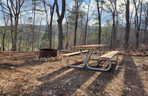 Fort Mc Clellan Alquiler De RV | Serene primitive tent campsite in rural Anniston, AL