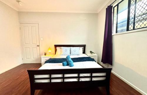 Coopers Plains Casa | Serene Share Suite in Coopers Plains