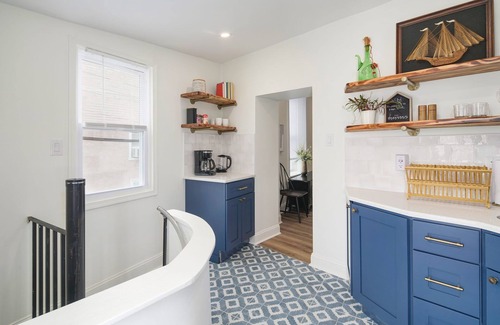 Manayunk Apartamento | Serene Silverwood – Spacious 2B/2B with Parking