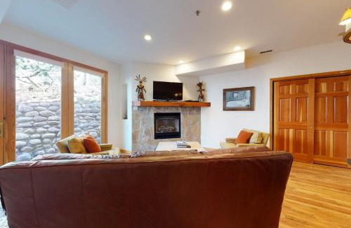 Deer Valley Casa | Serene Ski Chalet