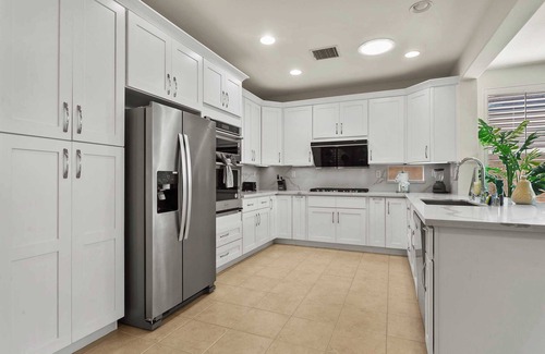 Lower Peters Canyon Casa | Serene Trailside Retreat Amidst Nature's Beauty on Riveroaks #41333