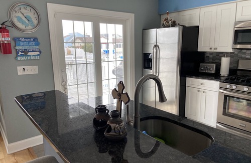Beach Haven West Casa | Serene Waterfront Family Water Front Property