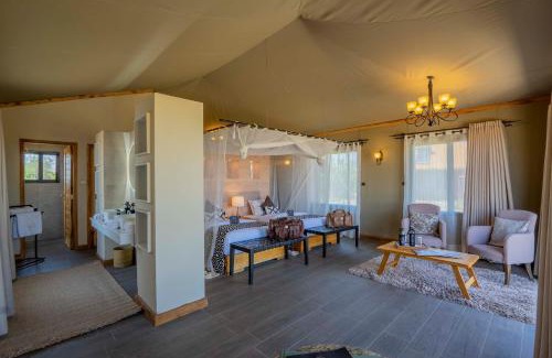 Kogatende Cabina | Serengeti Mara River Camp