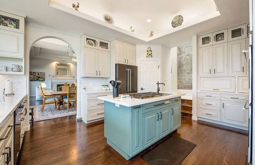 Larkfield-Wikiup Villa | Serenissima Terrace--Hilltop Luxury Home with Serene Gardens and Panoramic Views