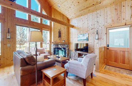 Redmond Casa | Serenity at Eagle Crest