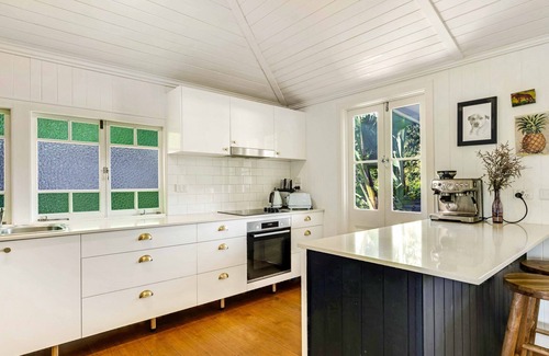 Bangalow Casa | Serenity - Family & Pet Friendly. Bangalow Retreat.