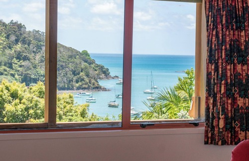 Mangonui Casa | Serenity Hills - Mangonui Holiday Home