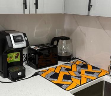 Southwest Edmonton Apartamento | Serenity Suite 3603