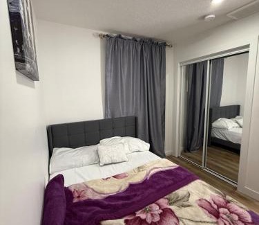 Southwest Edmonton Apartamento | Serenity Suite 3603