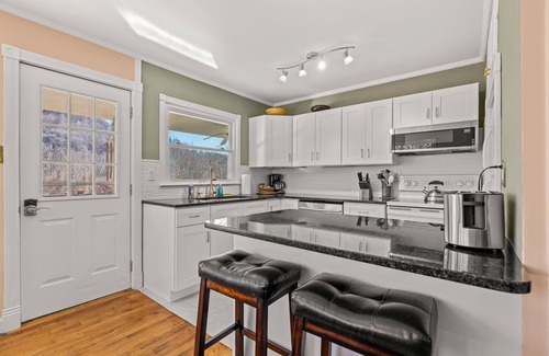 Weaverville Casa | Serenity Views Retreat -- Hot Tub, Creek, 2 King beds, Dogs, on 4 acres!